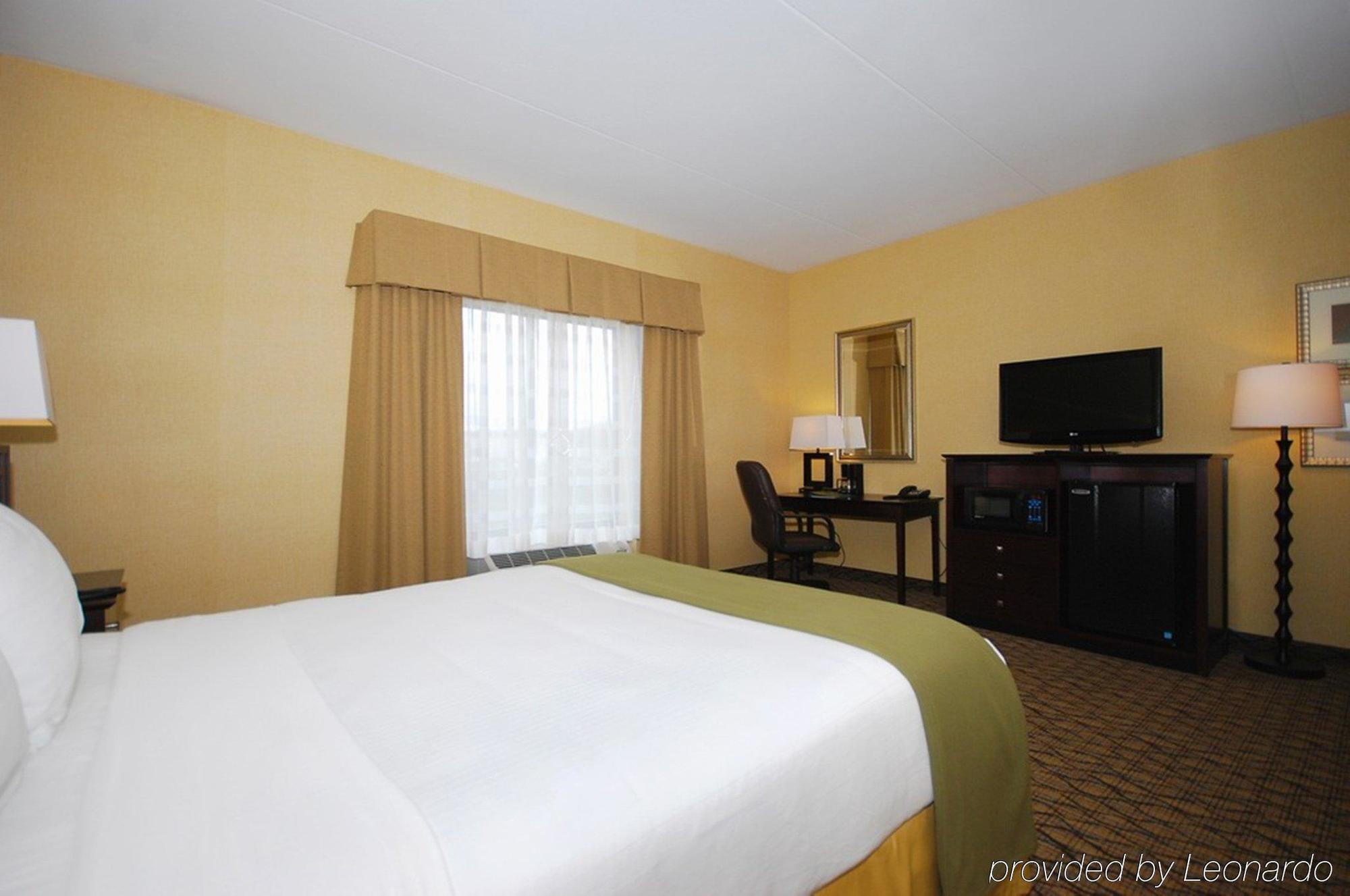 Holiday Inn Express And Suites Kittanning, An Ihg Hotel Exteriér fotografie