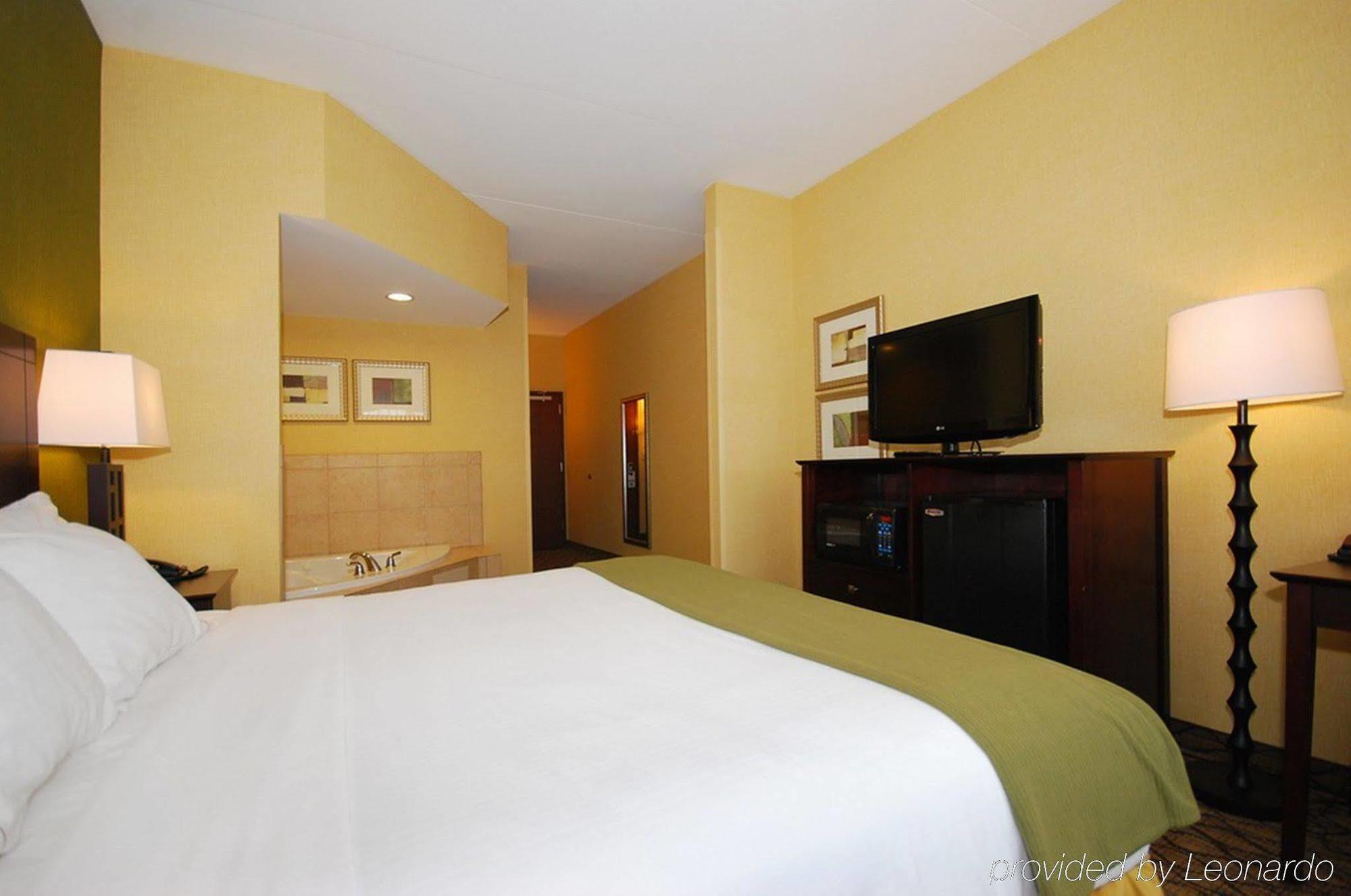 Holiday Inn Express And Suites Kittanning, An Ihg Hotel Exteriér fotografie