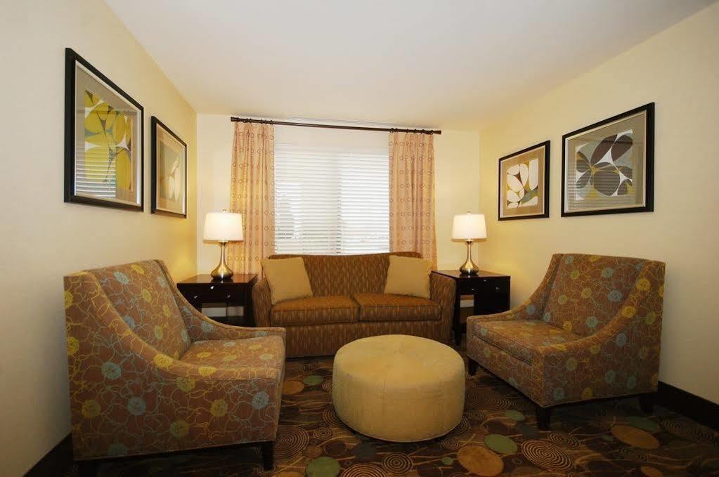 Holiday Inn Express And Suites Kittanning, An Ihg Hotel Exteriér fotografie