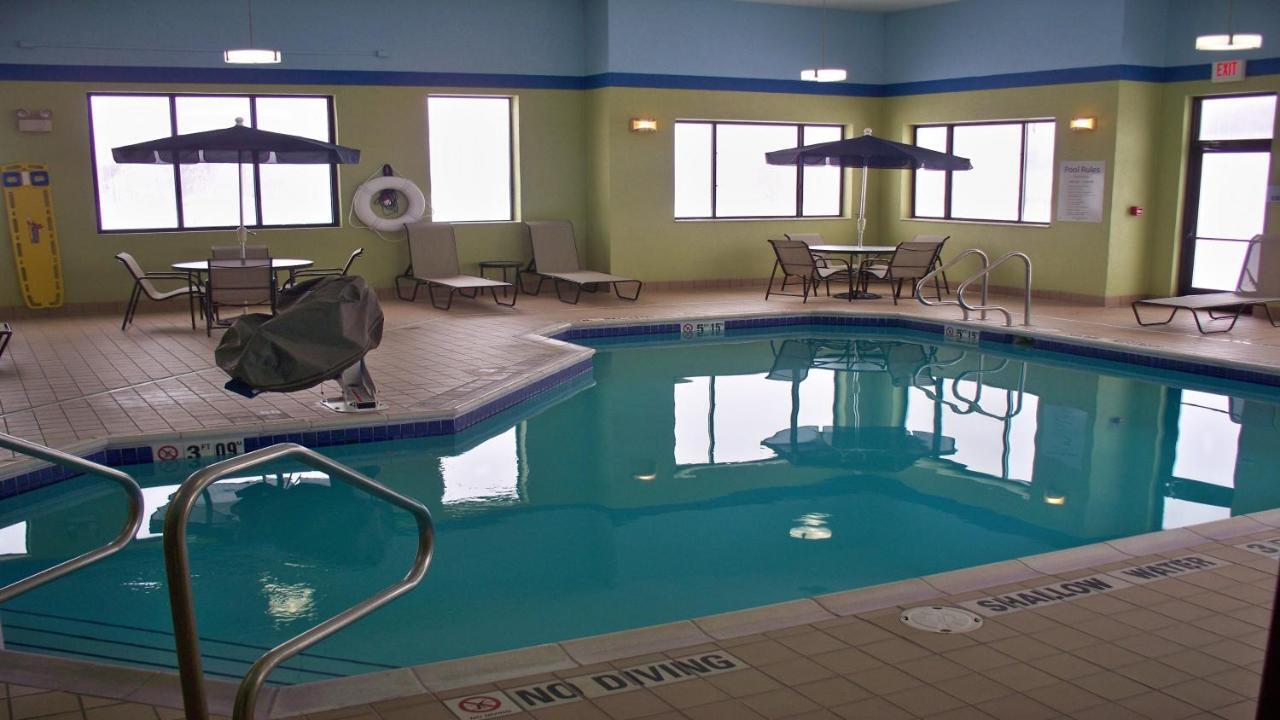 Holiday Inn Express And Suites Kittanning, An Ihg Hotel Exteriér fotografie