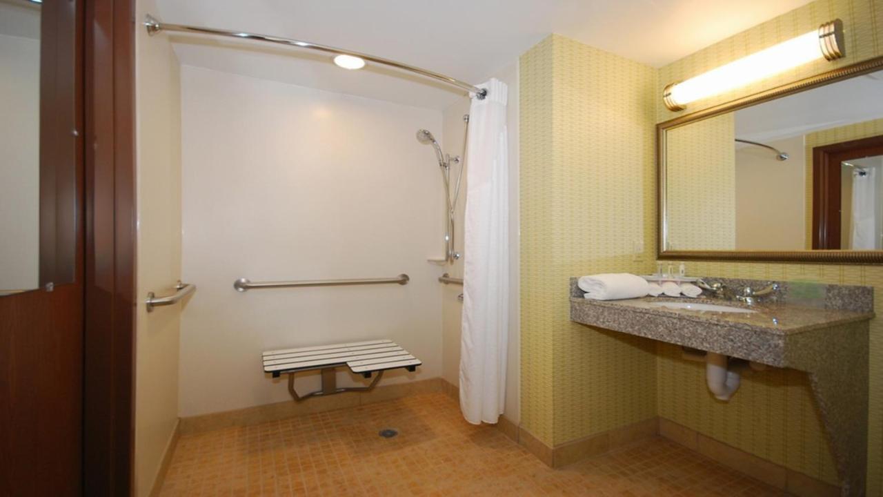 Holiday Inn Express And Suites Kittanning, An Ihg Hotel Exteriér fotografie