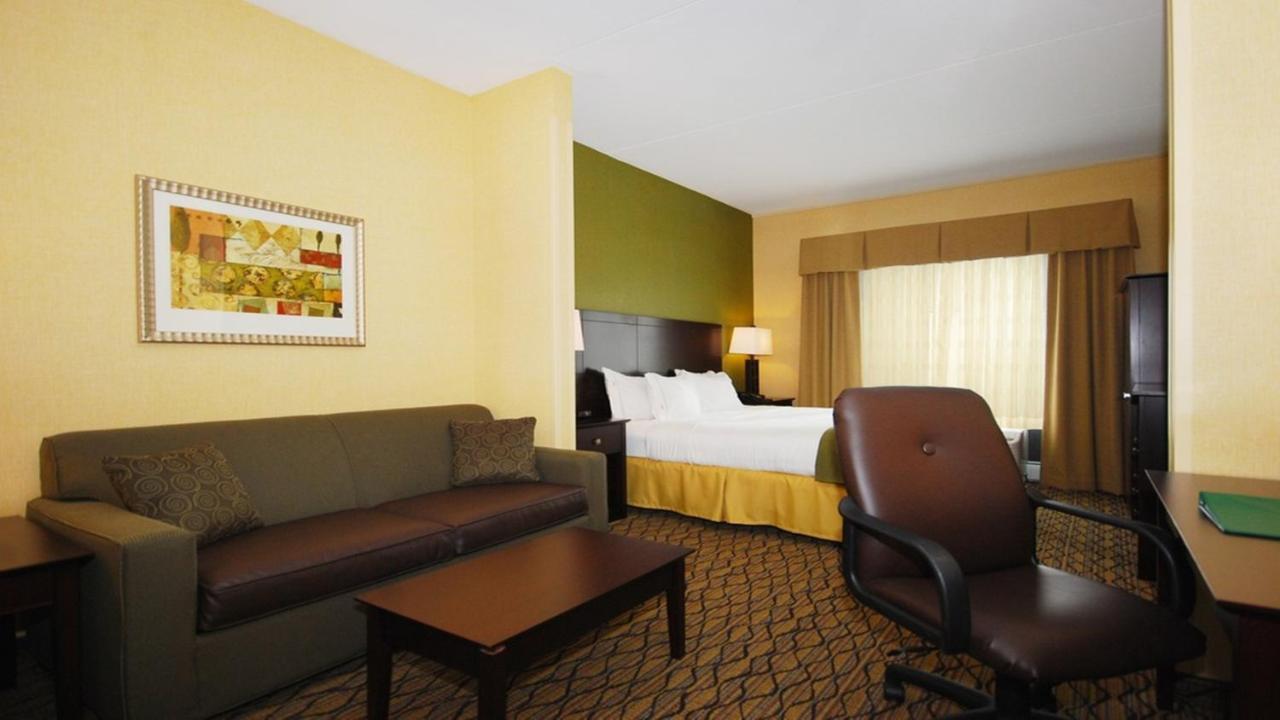 Holiday Inn Express And Suites Kittanning, An Ihg Hotel Exteriér fotografie